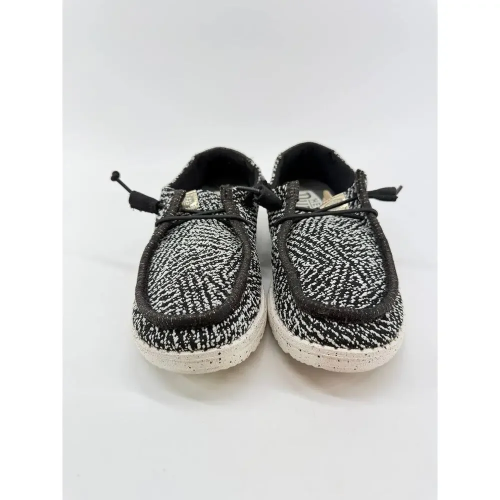 HEYDUDE Wendy Woven Zig Zag Black White Slip On Shoes Womens 6 40198-001